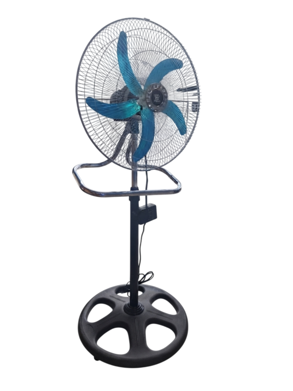 Ventilador de Pie con Base Robusta-Photoroom Ventilador de Pie con Base Robusta